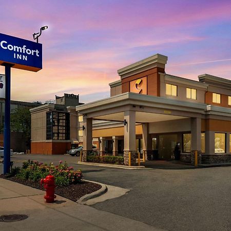 Comfort Inn Downtown Detroit Exterior photo